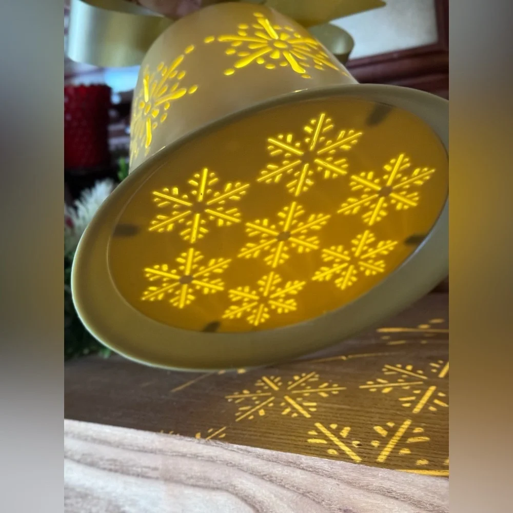 Decorative Table Top Bell Light Up in Gold Snowflakes NWT